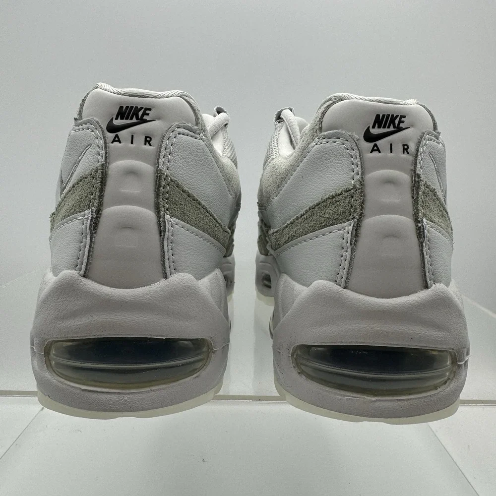 Brand New Nike Air Max 95 Jade Horizon Photon Dust IB6396-001 Women's Size 6.5